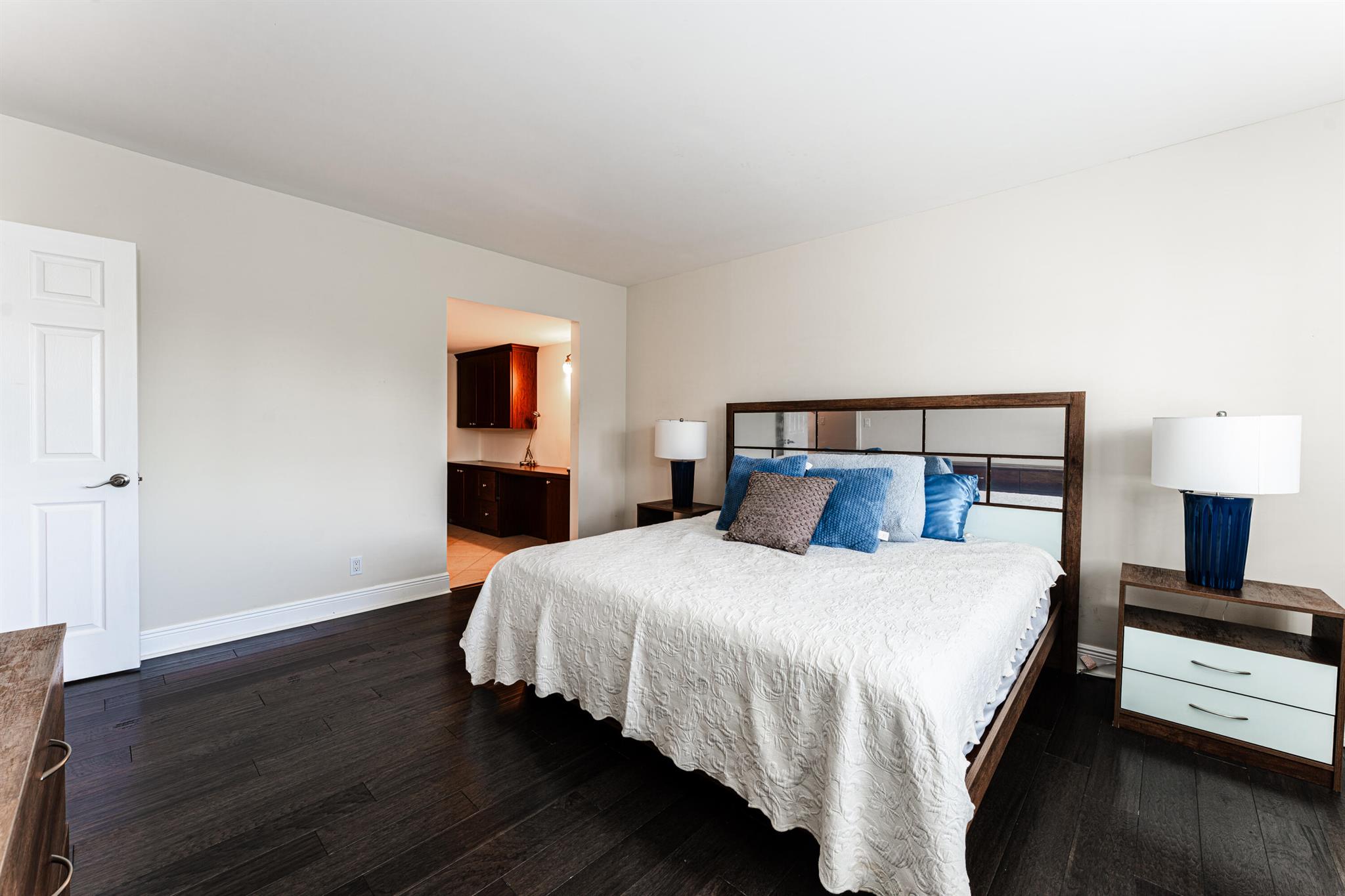 RIVER BEND CONDO - Residential