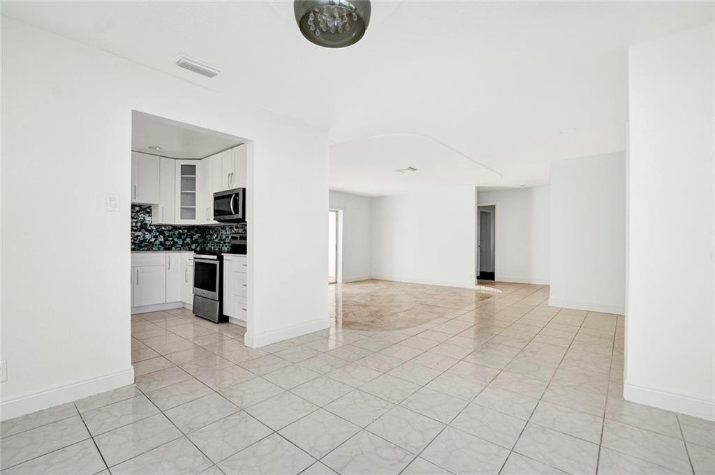 Oriole-Margate Sec 4 78-2 - Residential
