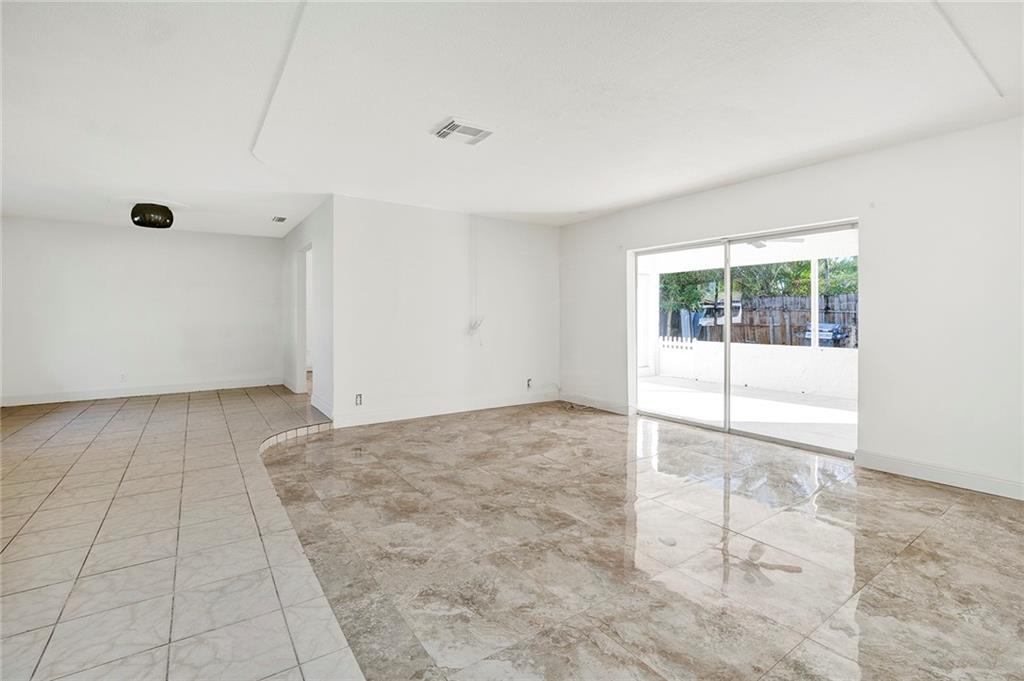 Oriole-Margate Sec 4 78-2 - Residential