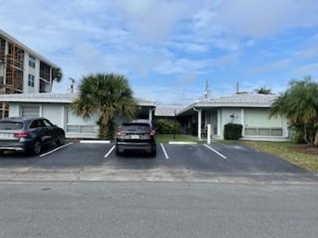 Photo of 4511 NE 21st Avenue #5, Fort Lauderdale, FL 33308 (MLS # F10507738)