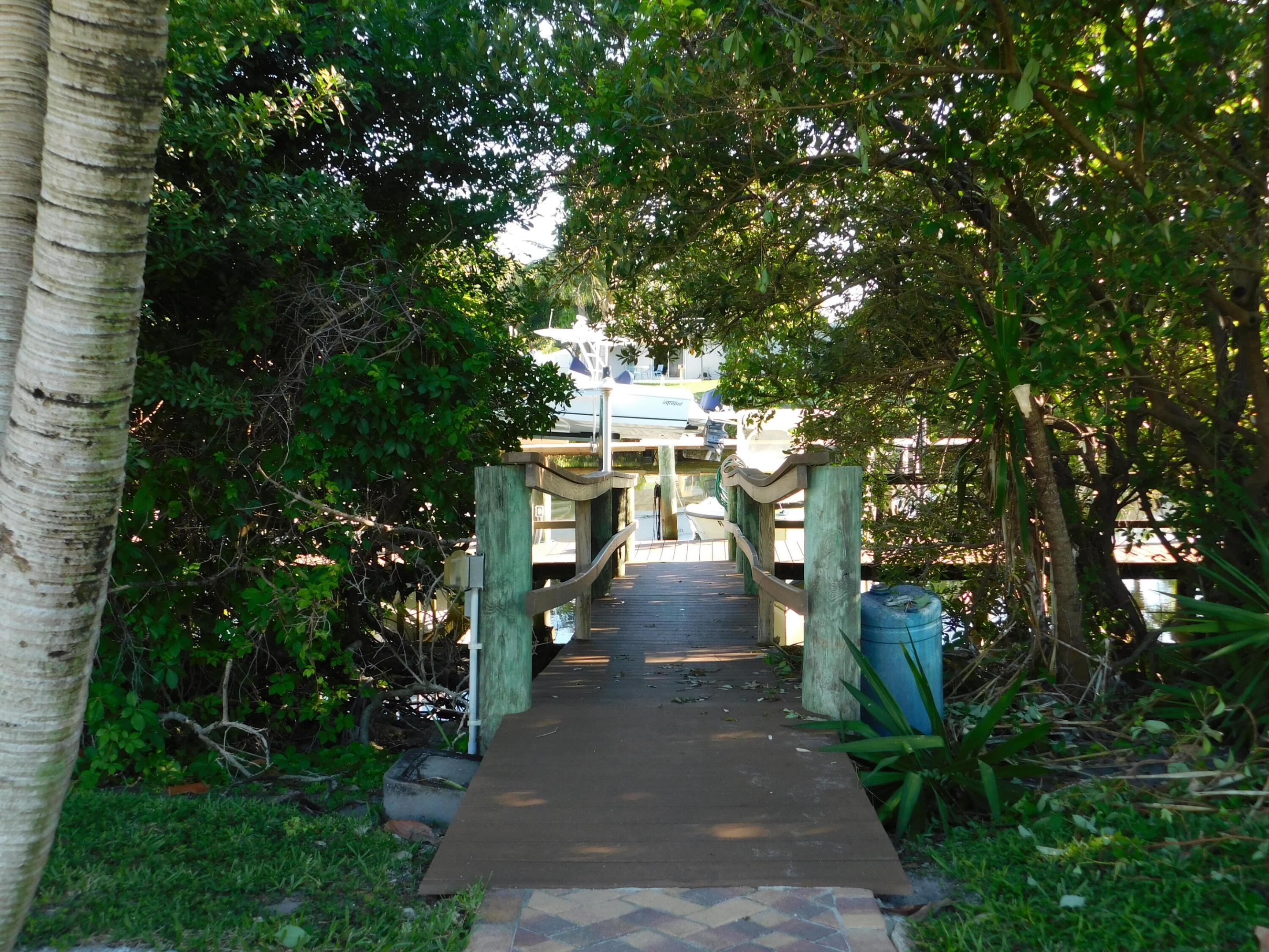 NORTH PALM BEACH VILLAGE OF 3 - Residential Lease