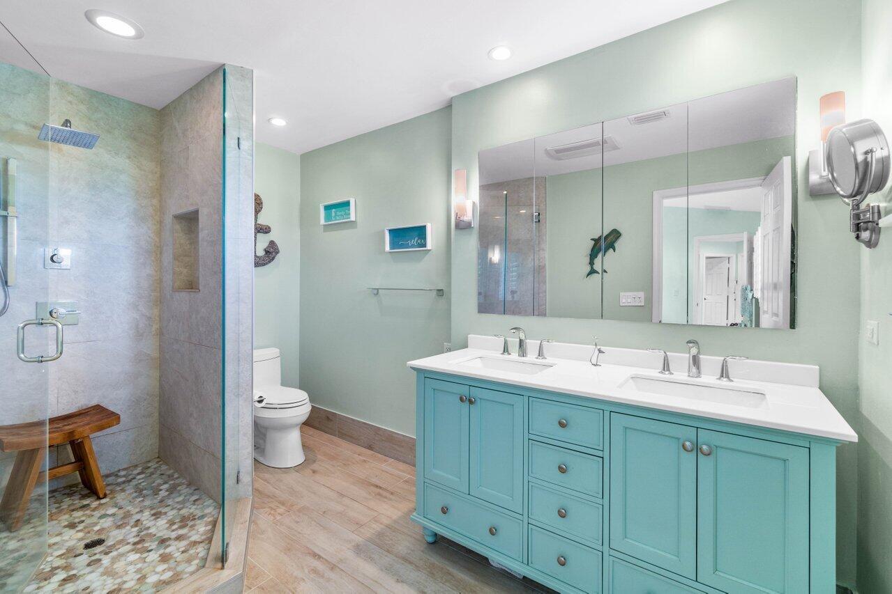 BOCA RATON HILLS SEC 3 - Residential