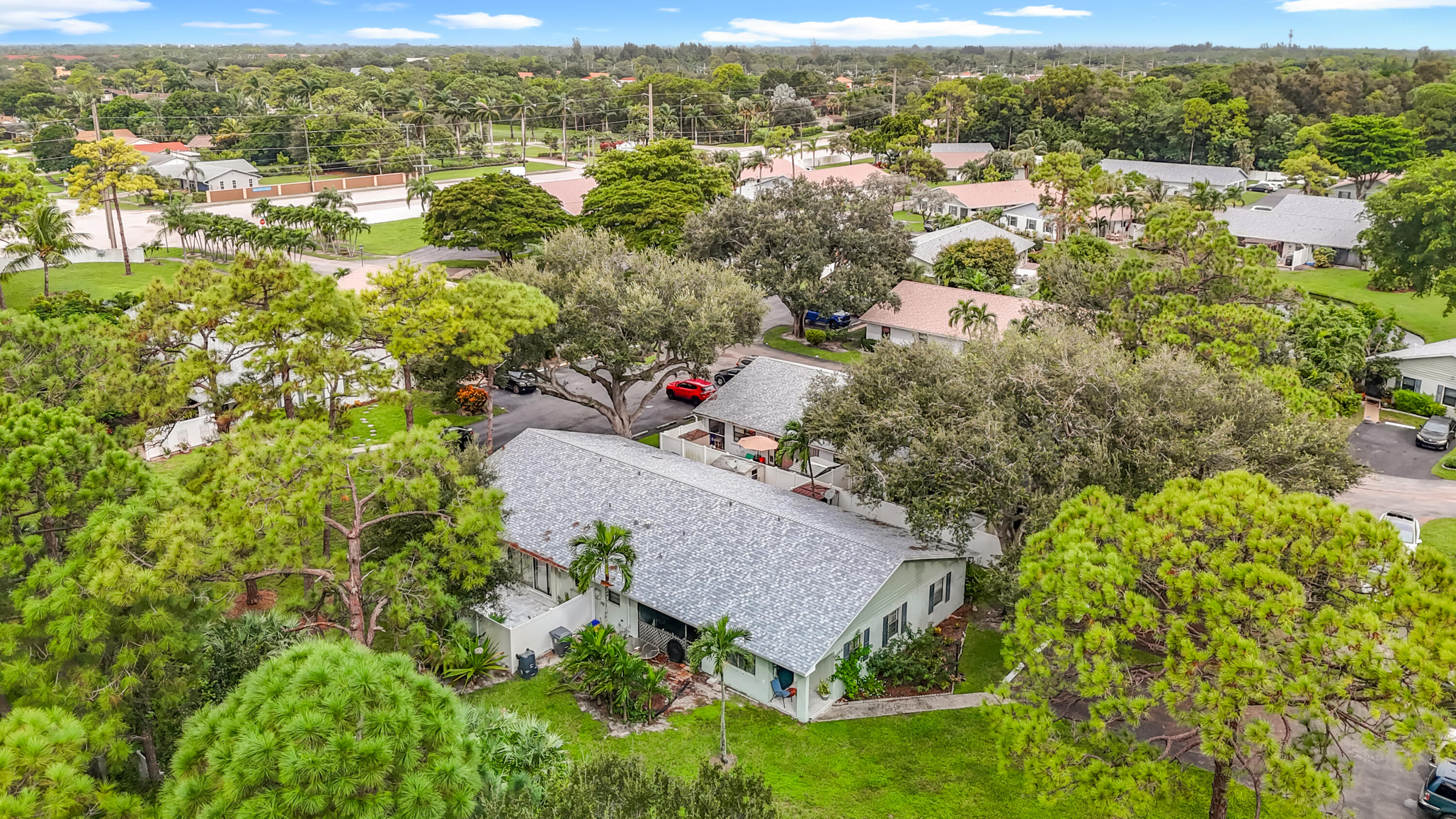 WALDEN POND - Residential