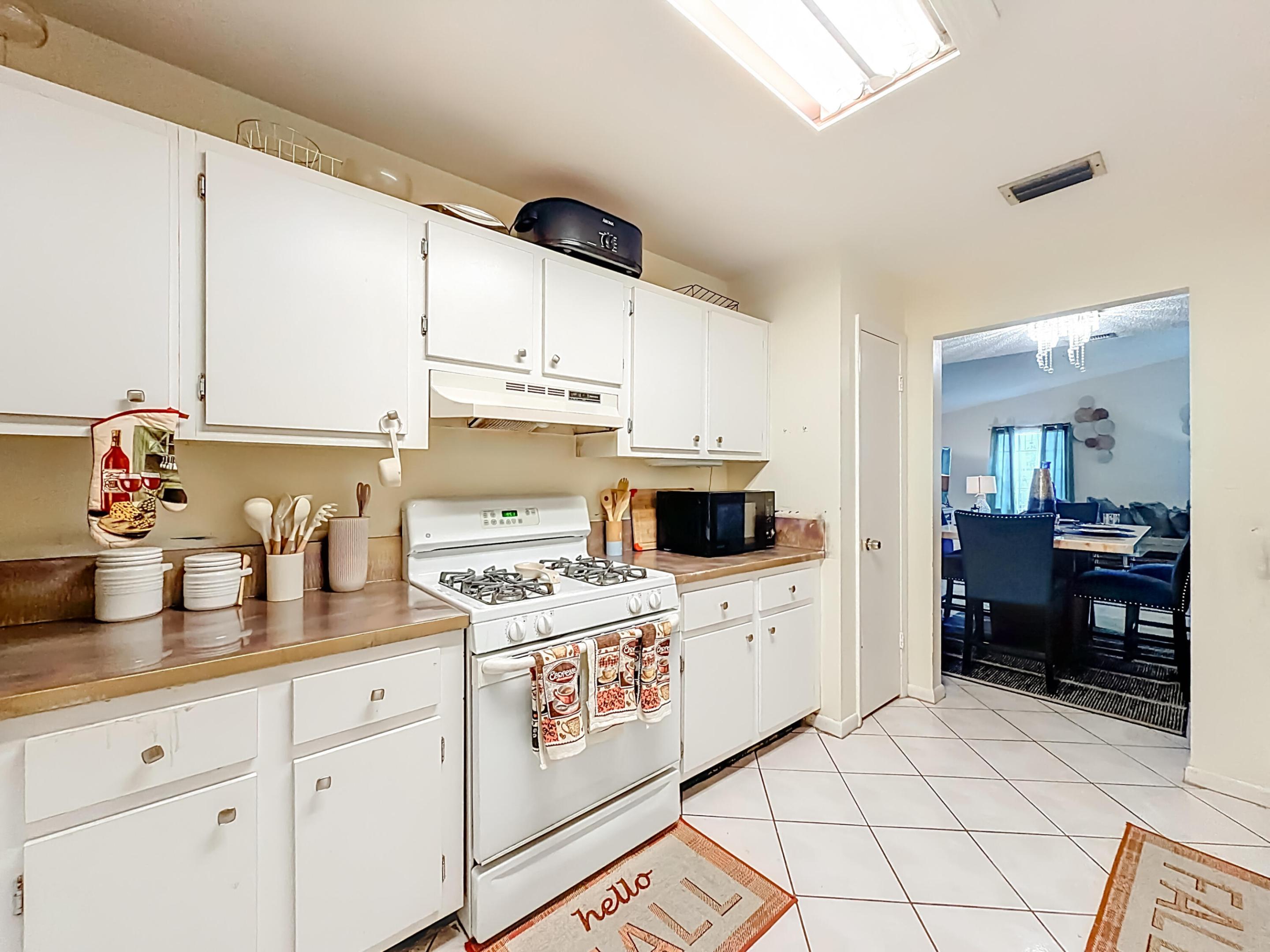 WALDEN POND - Residential