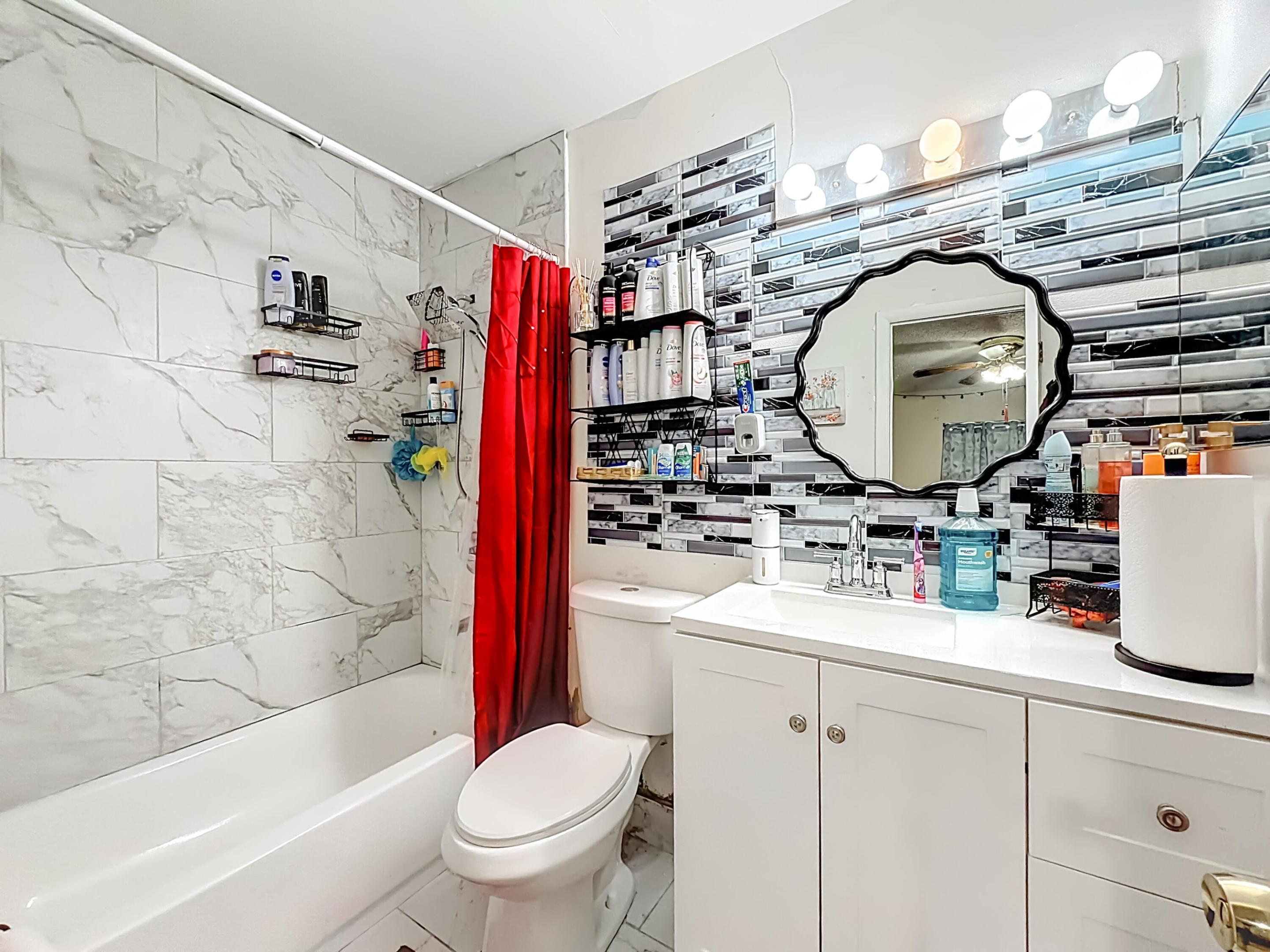 WALDEN POND - Residential