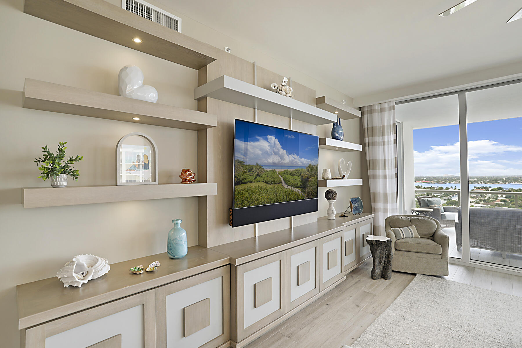 VISTABLUE SINGER ISLAND CONDO - Residential