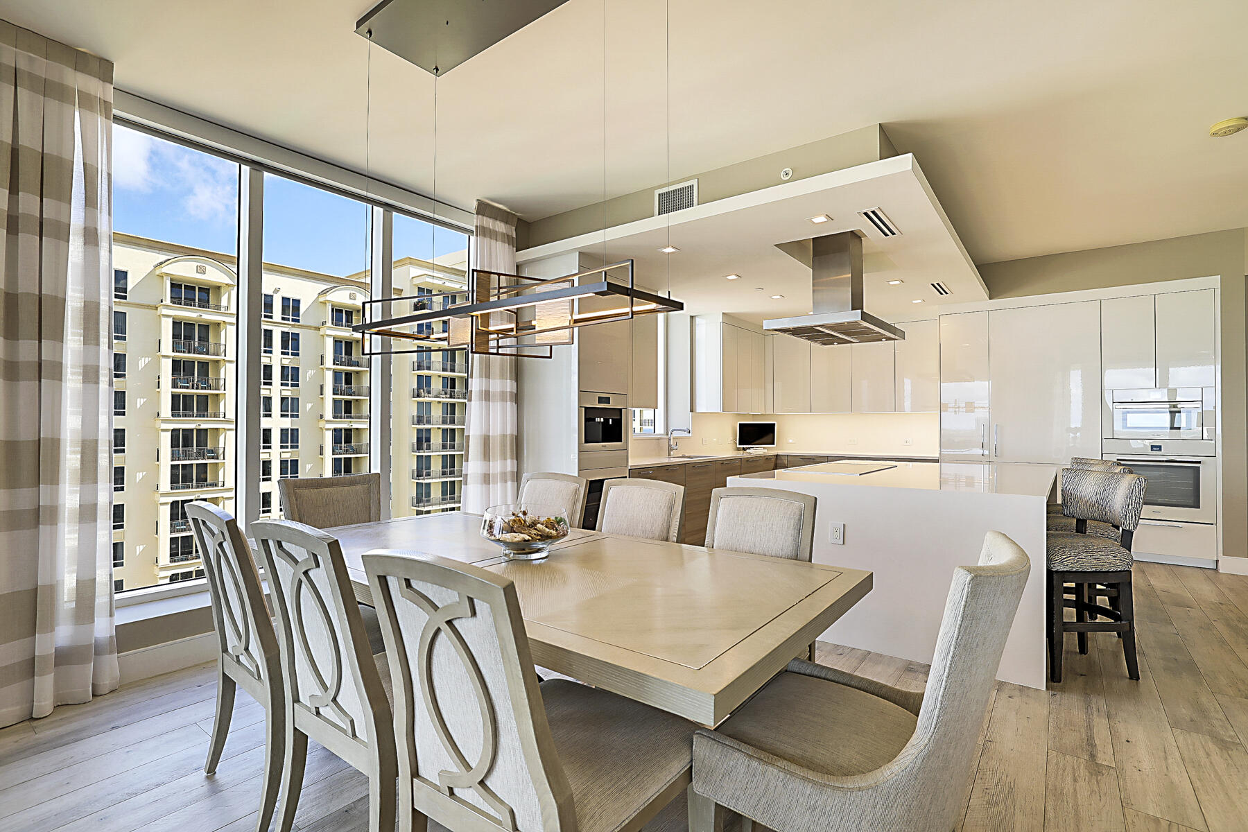VISTABLUE SINGER ISLAND CONDO - Residential