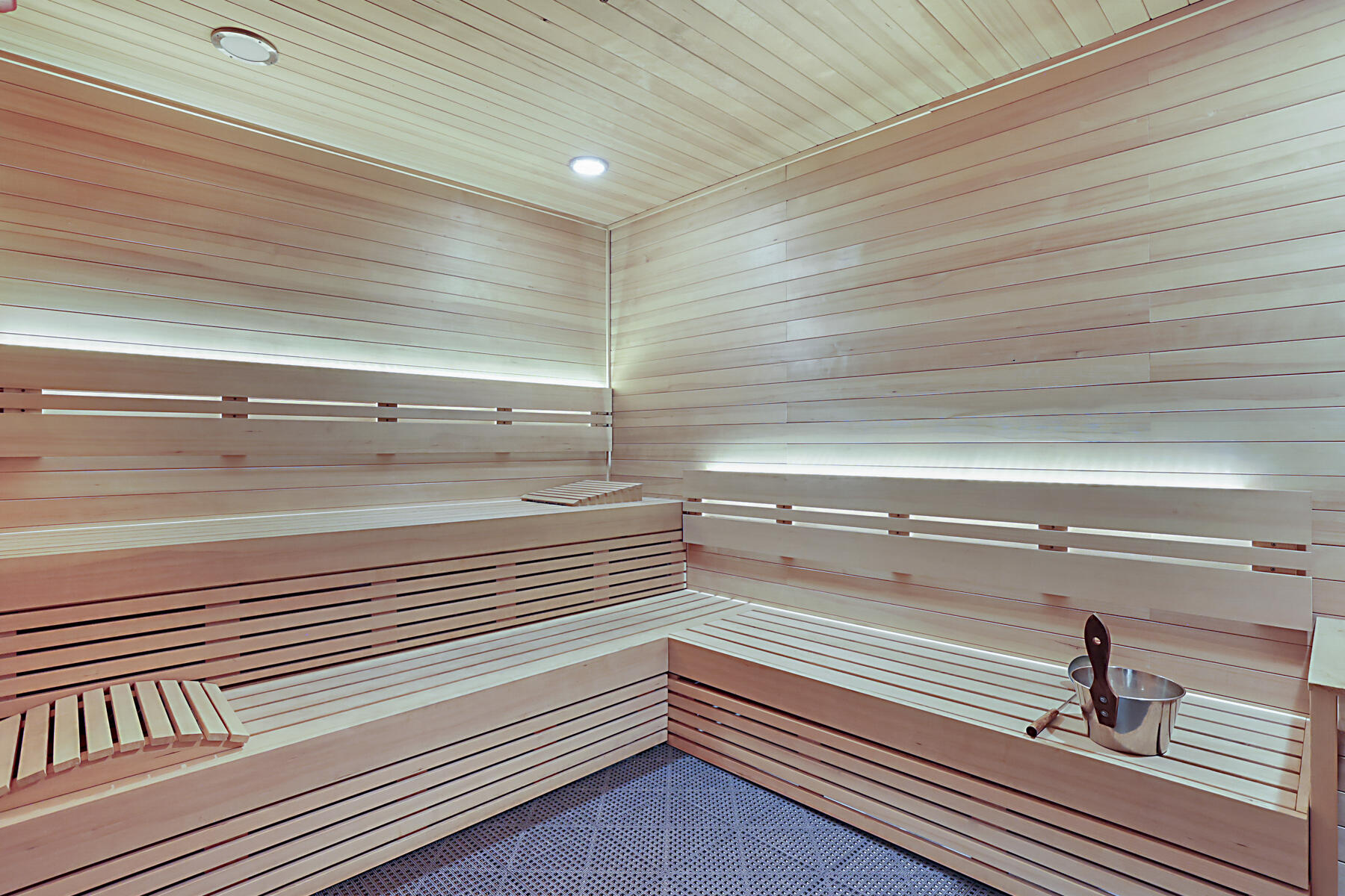 VISTABLUE SINGER ISLAND CONDO - Residential