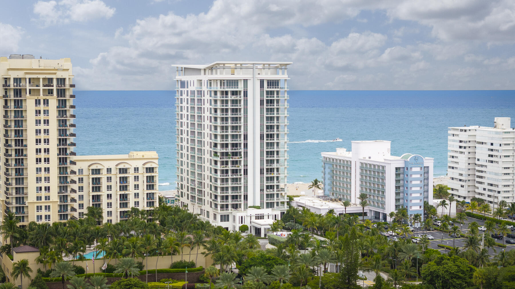 VISTABLUE SINGER ISLAND CONDO - Residential