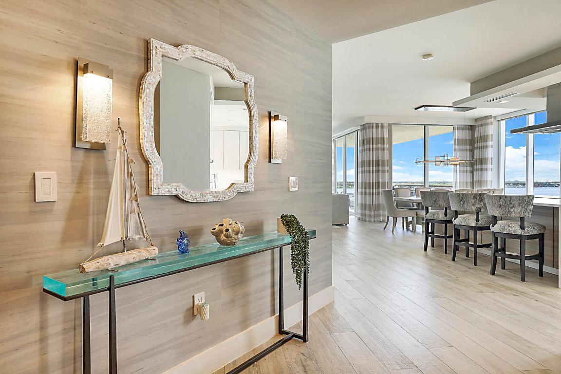 VISTABLUE SINGER ISLAND CONDO - Residential