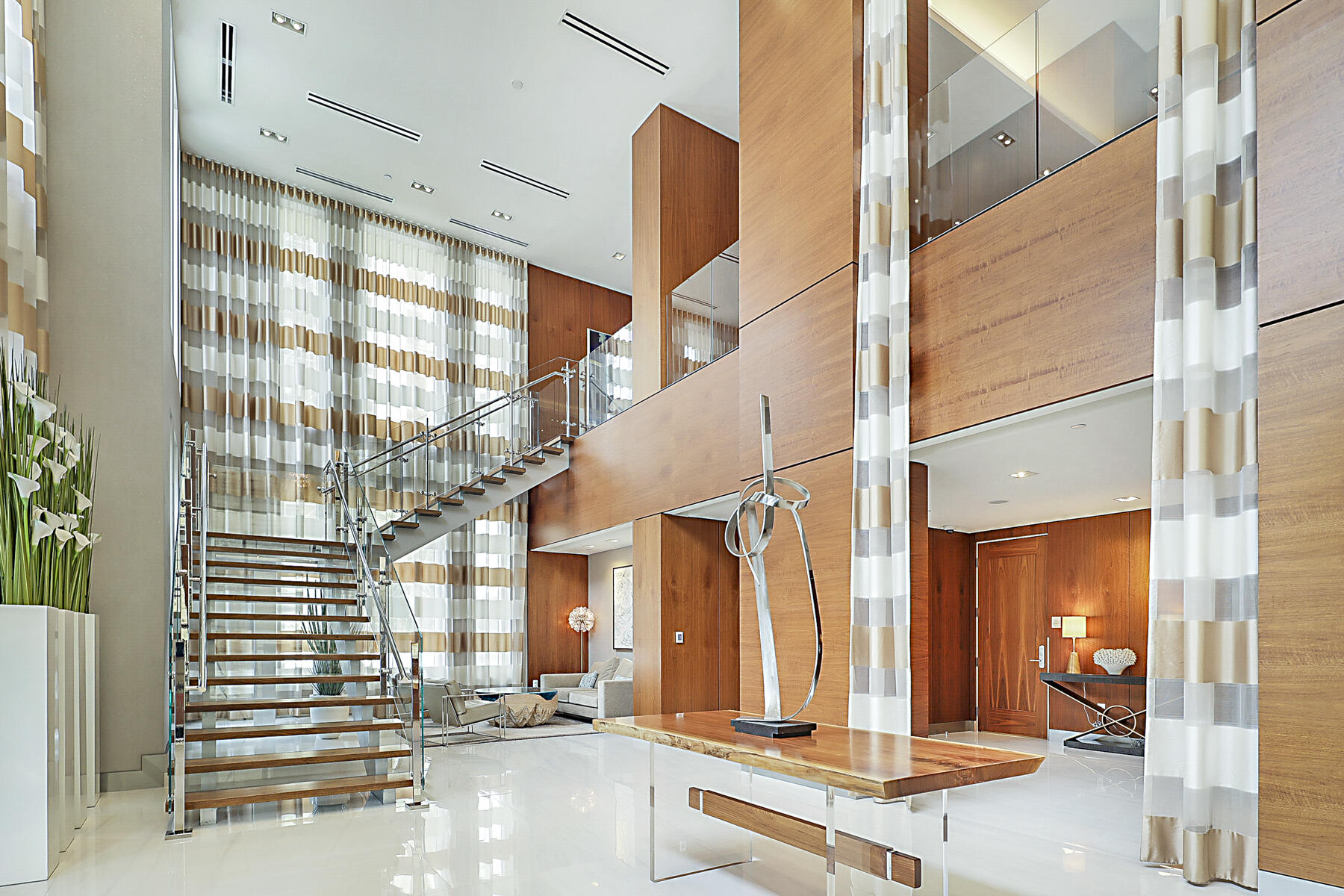 VISTABLUE SINGER ISLAND CONDO - Residential