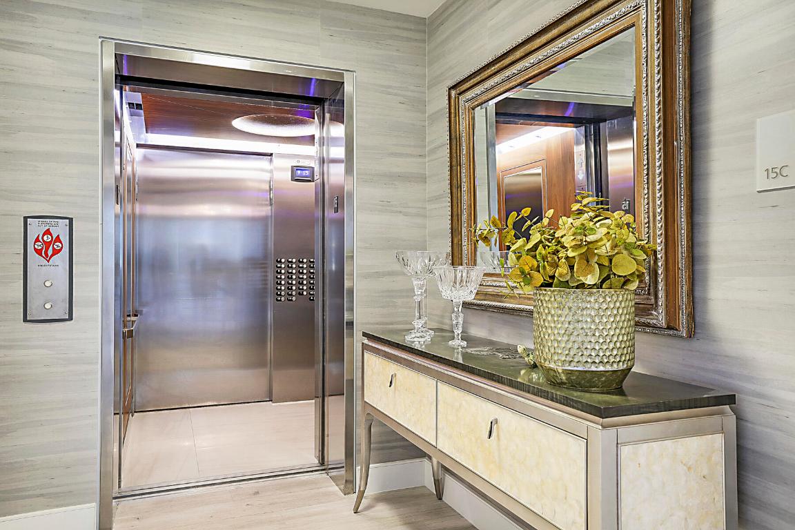 VISTABLUE SINGER ISLAND CONDO - Residential