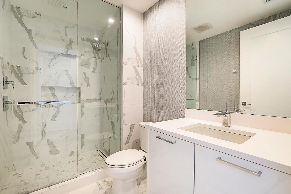 VISTABLUE SINGER ISLAND CONDO - Residential