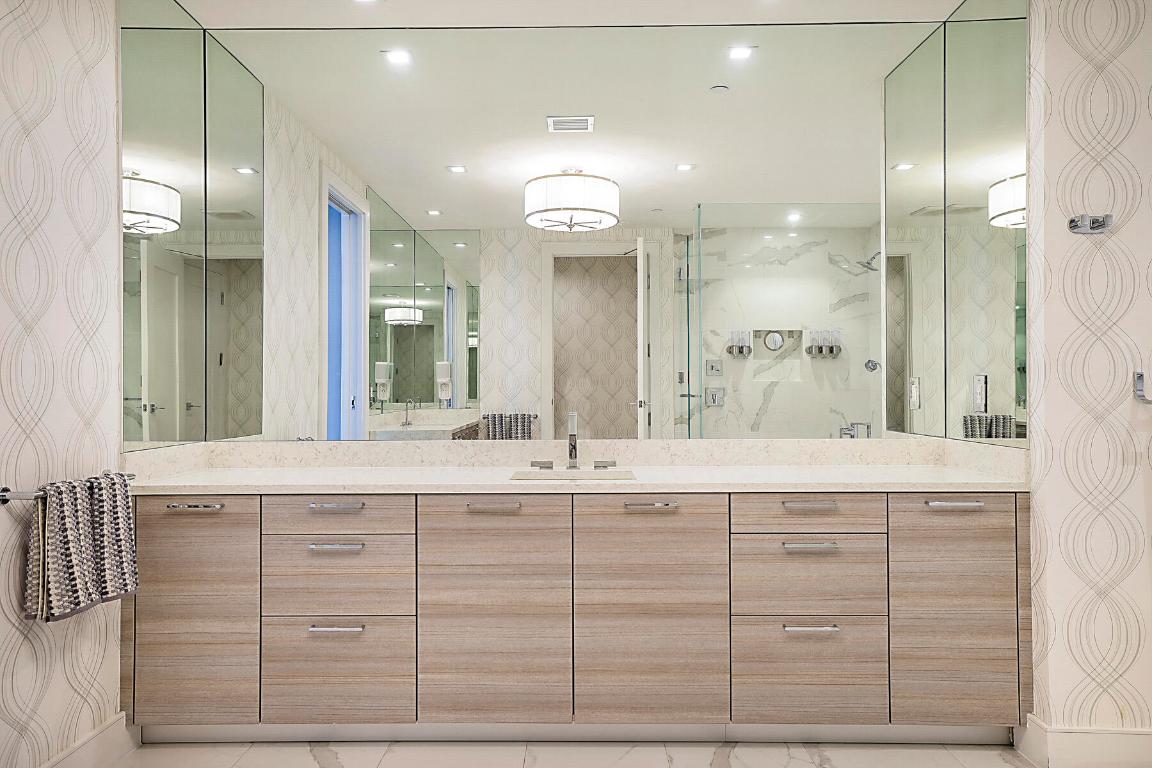 VISTABLUE SINGER ISLAND CONDO - Residential