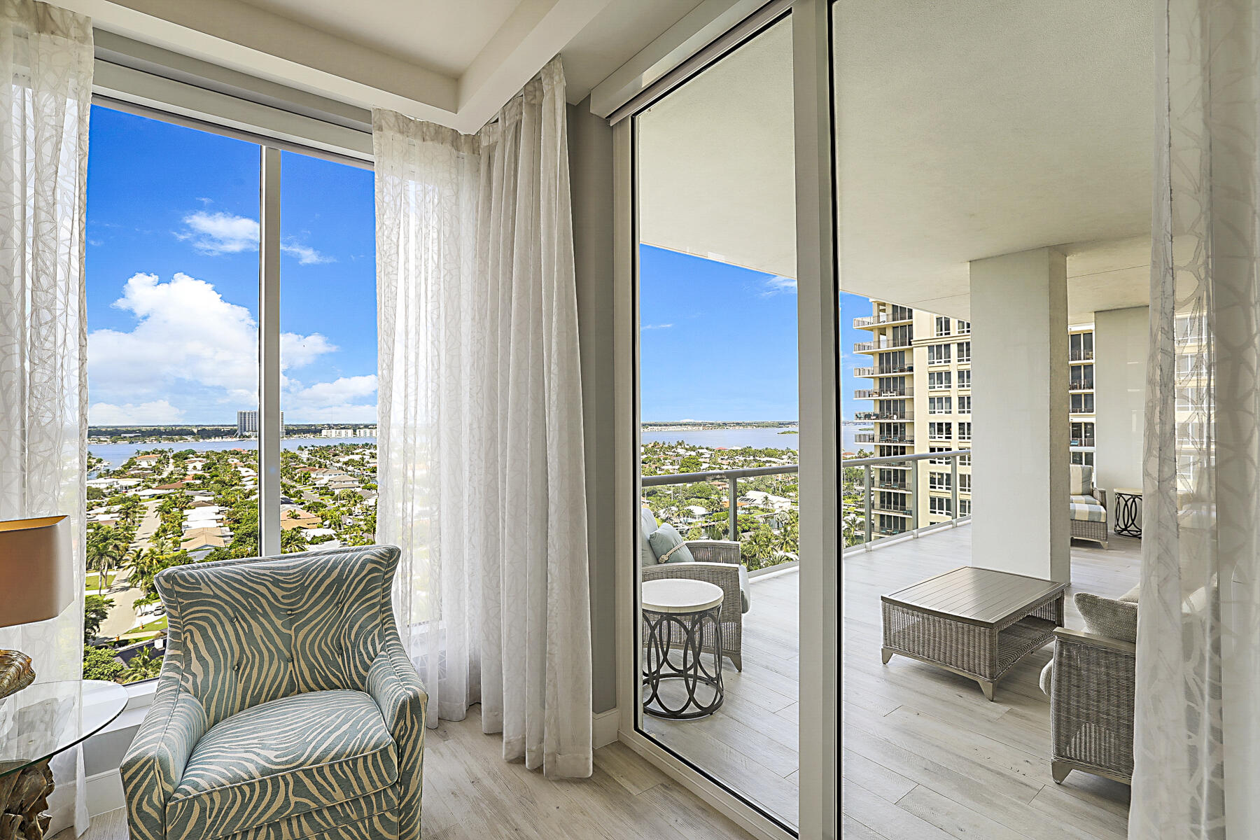 VISTABLUE SINGER ISLAND CONDO - Residential
