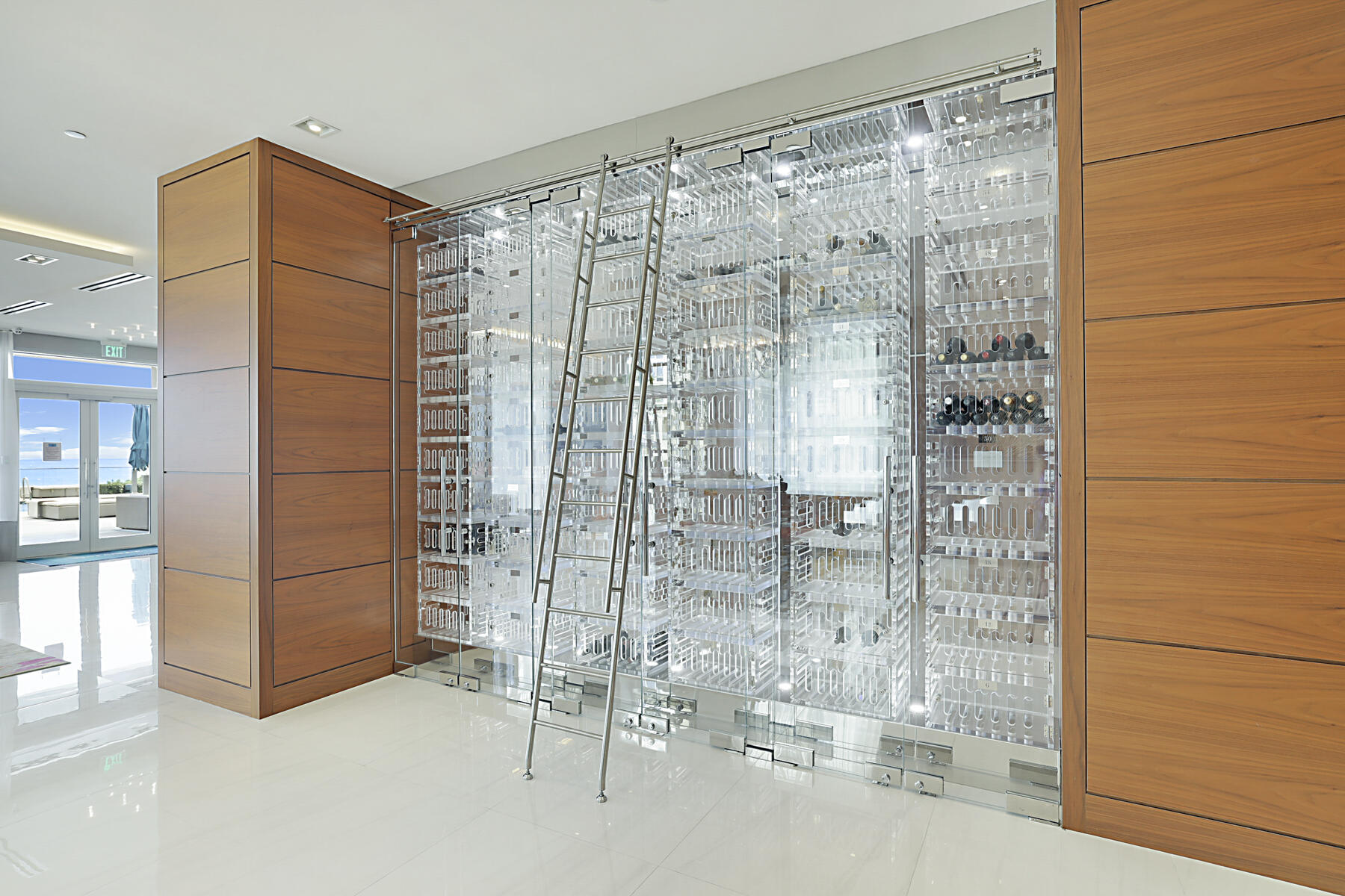 VISTABLUE SINGER ISLAND CONDO - Residential