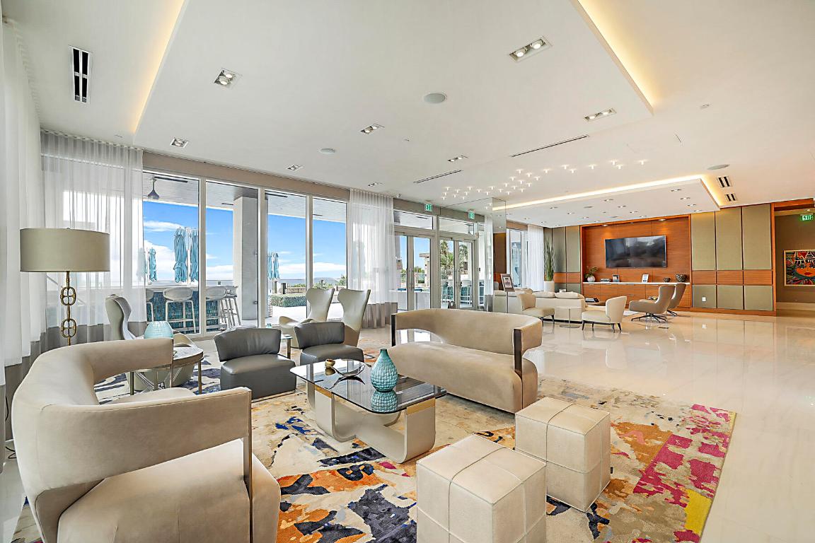 VISTABLUE SINGER ISLAND CONDO - Residential