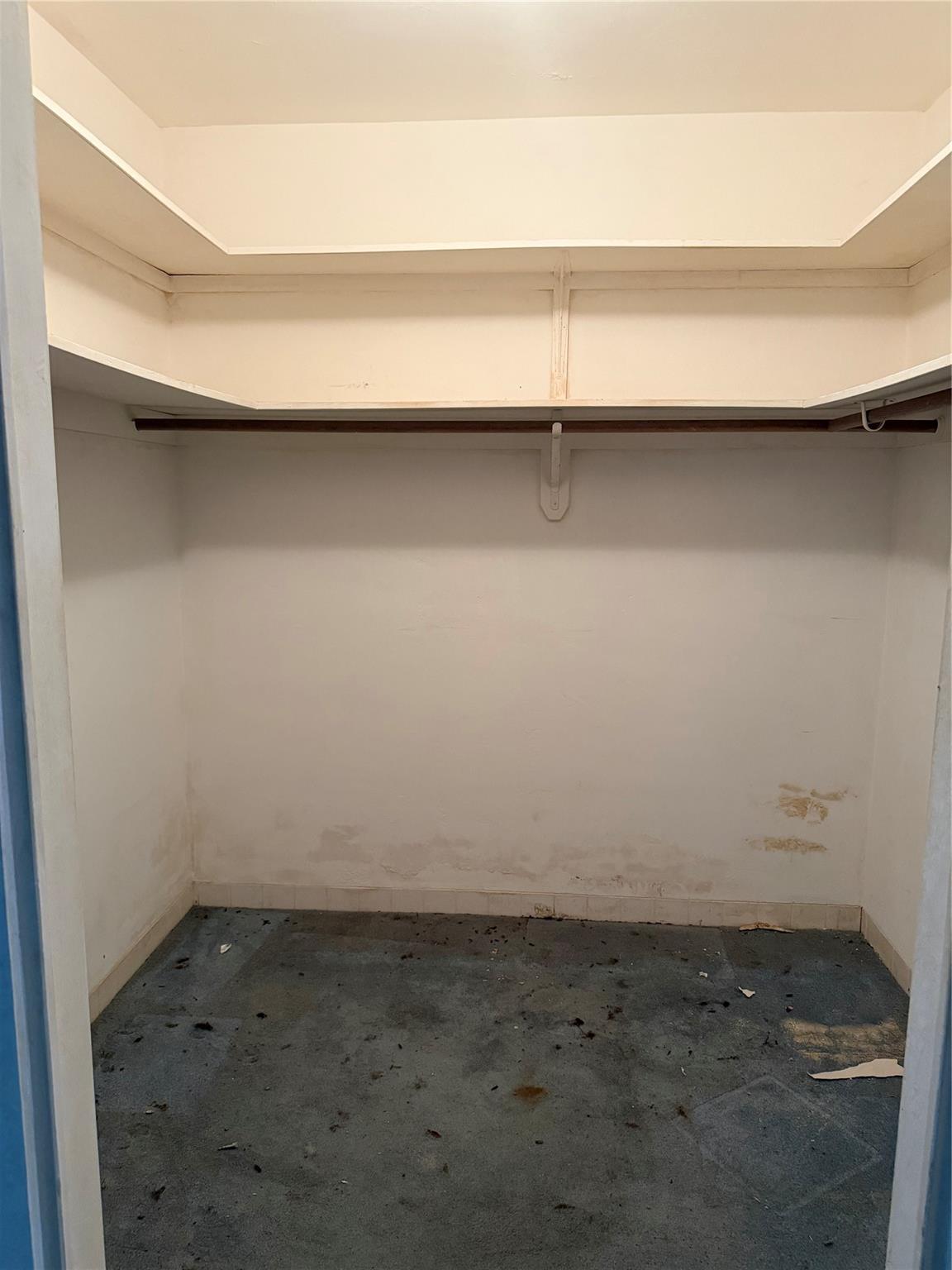 KA-MAR CONDO - Residential