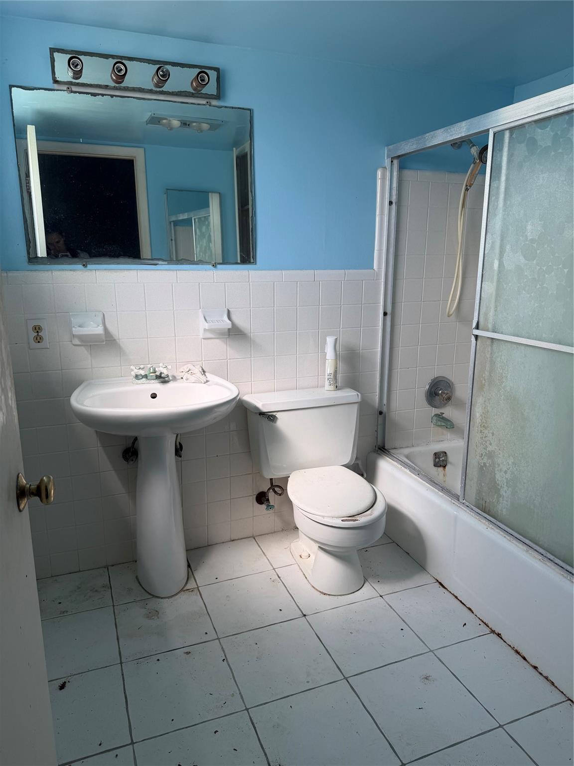 KA-MAR CONDO - Residential