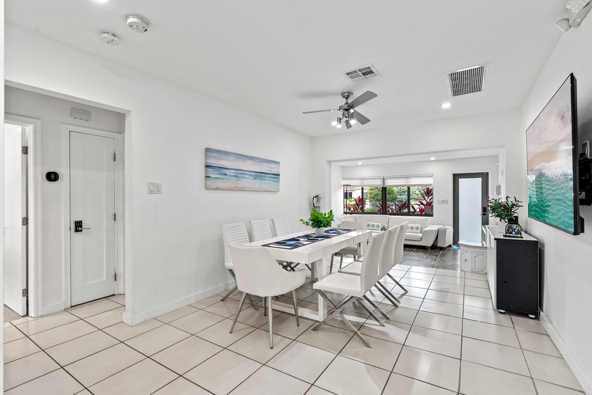 Las Olas By The Sea Ext - Residential