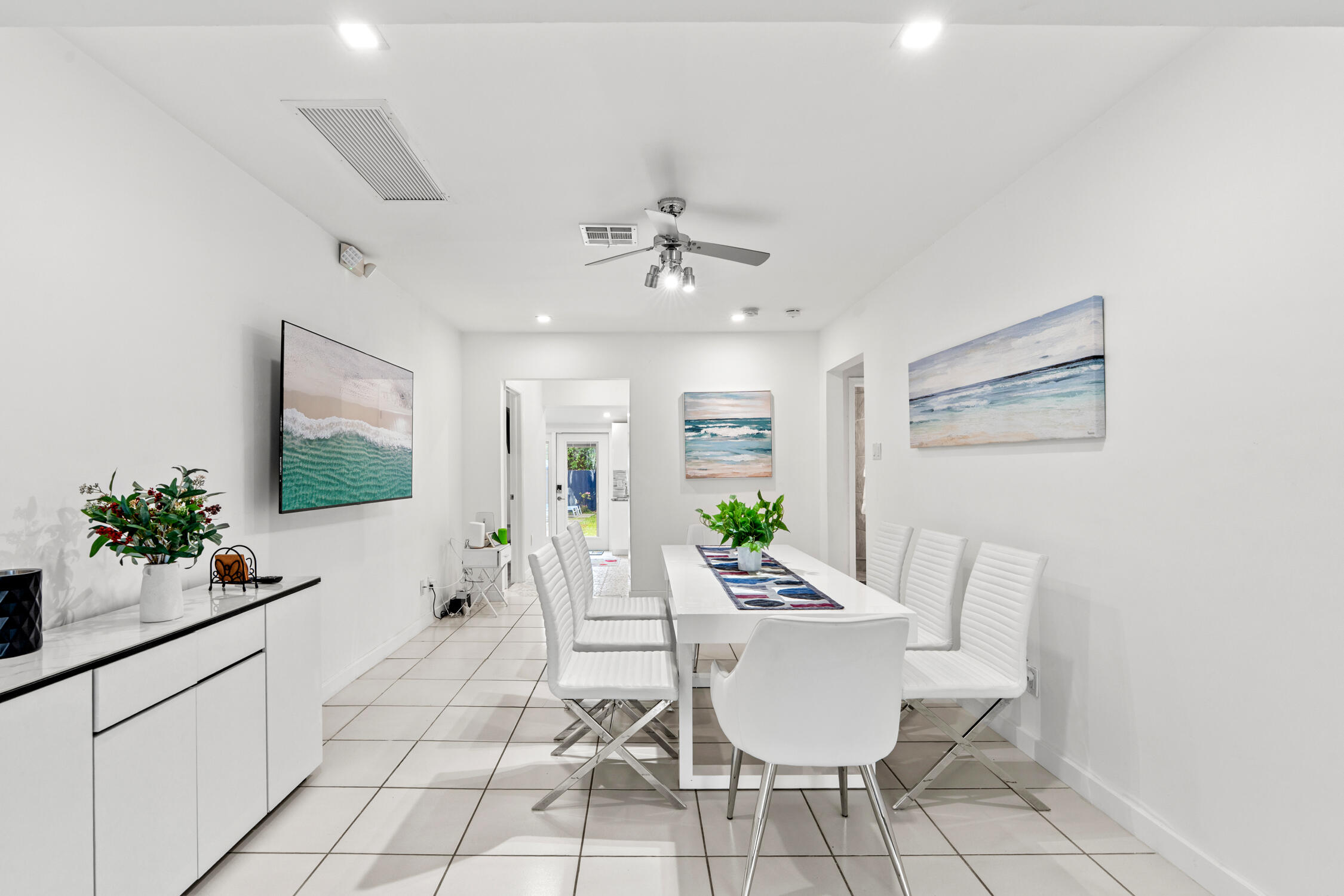 Las Olas By The Sea Ext - Residential