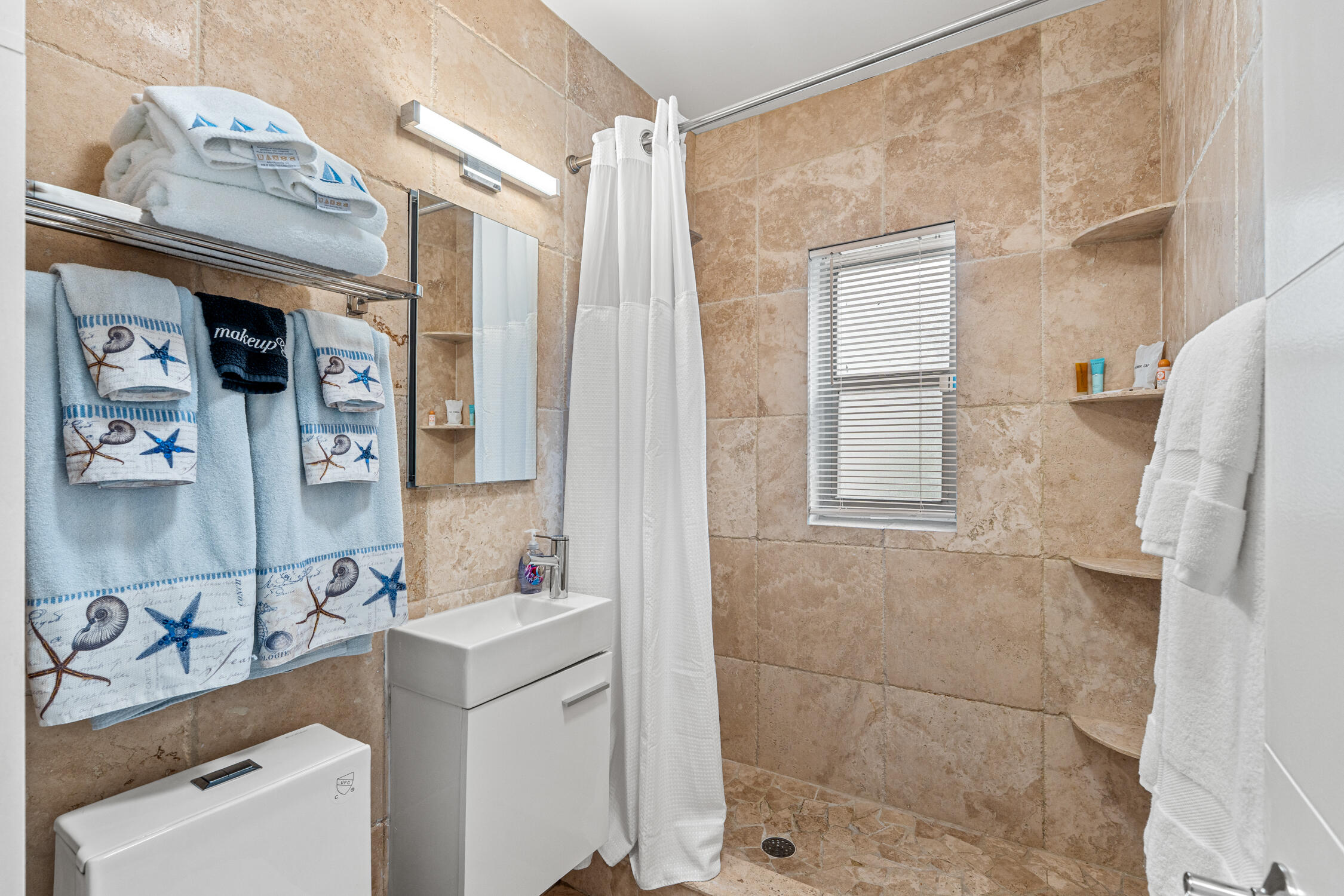 Las Olas By The Sea Ext - Residential
