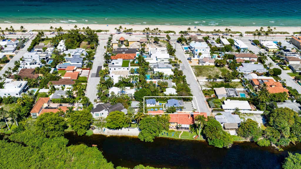 Photo of 3305 NE 16th Court, Fort Lauderdale, FL 33305 (MLS # B26020080)