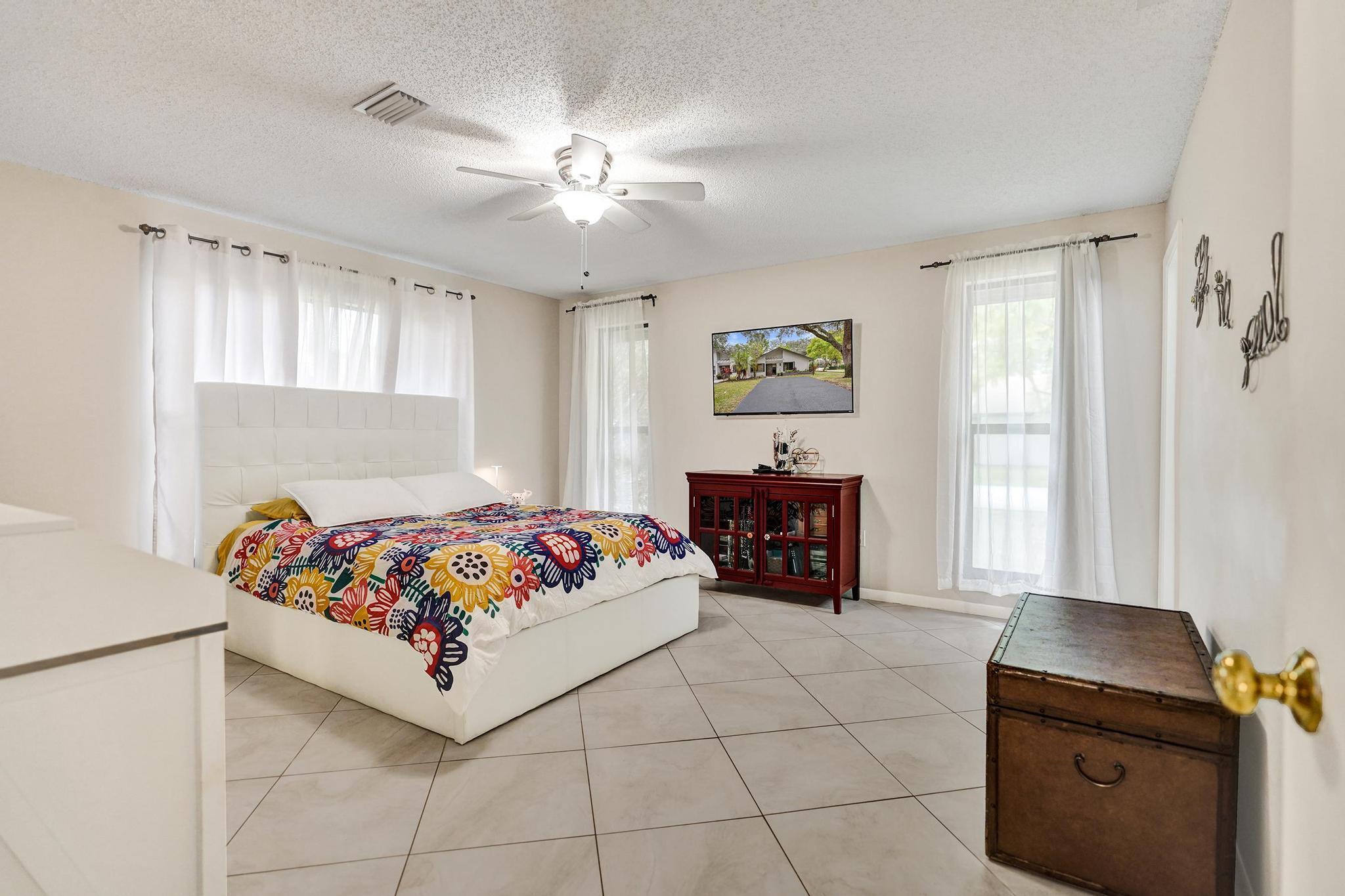 SHADYWOODS PH TWO - Residential