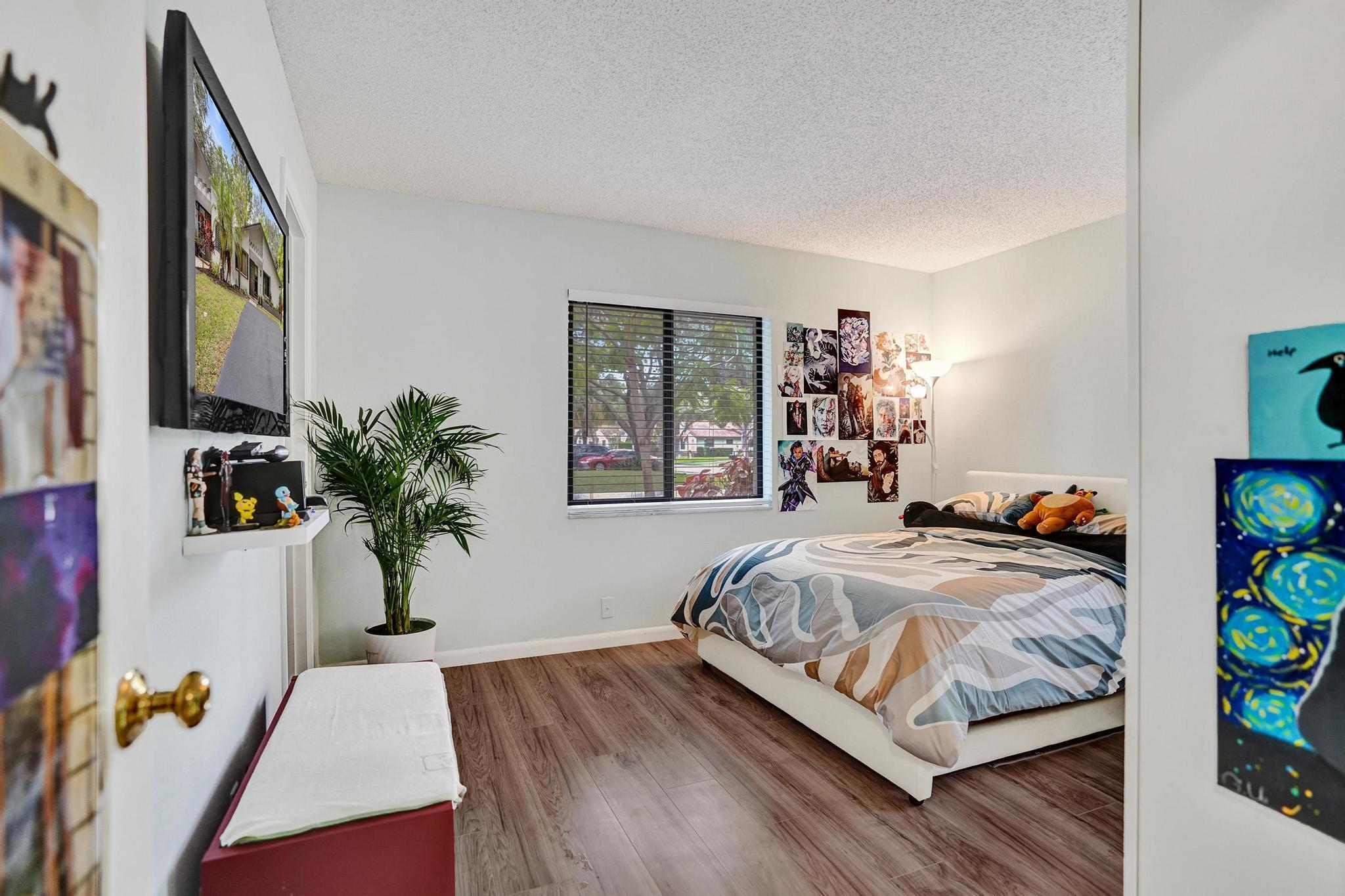 SHADYWOODS PH TWO - Residential