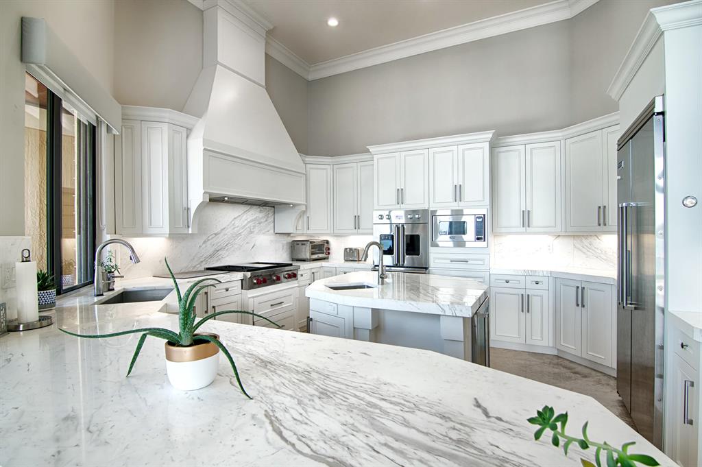 POINT MANALAPAN PL 3 IN - Residential