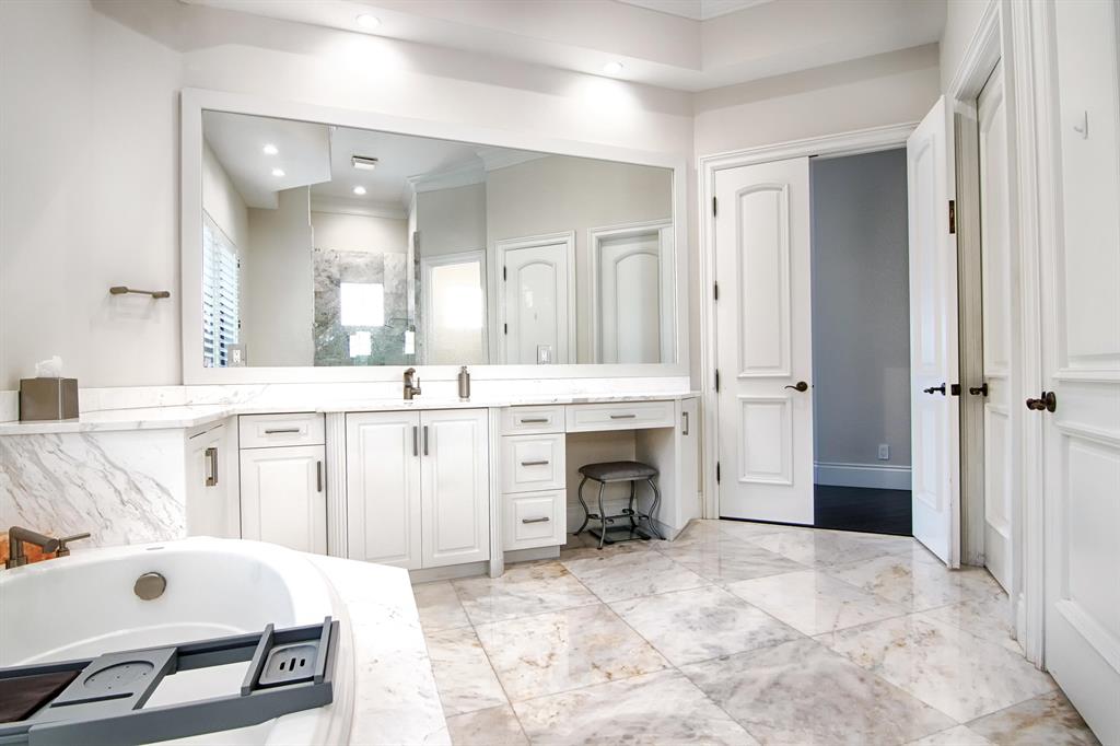 POINT MANALAPAN PL 3 IN - Residential