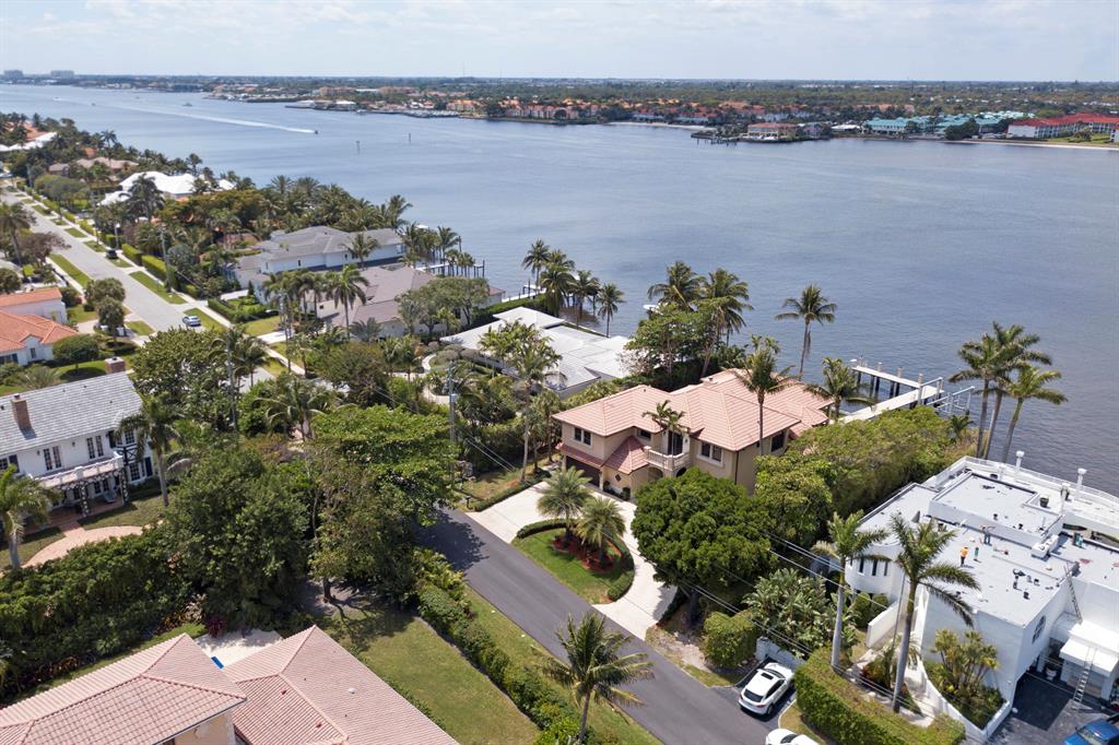 POINT MANALAPAN PL 3 IN - Residential