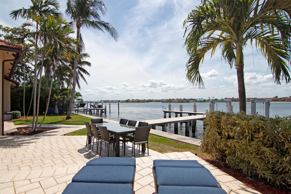 POINT MANALAPAN PL 3 IN - Residential