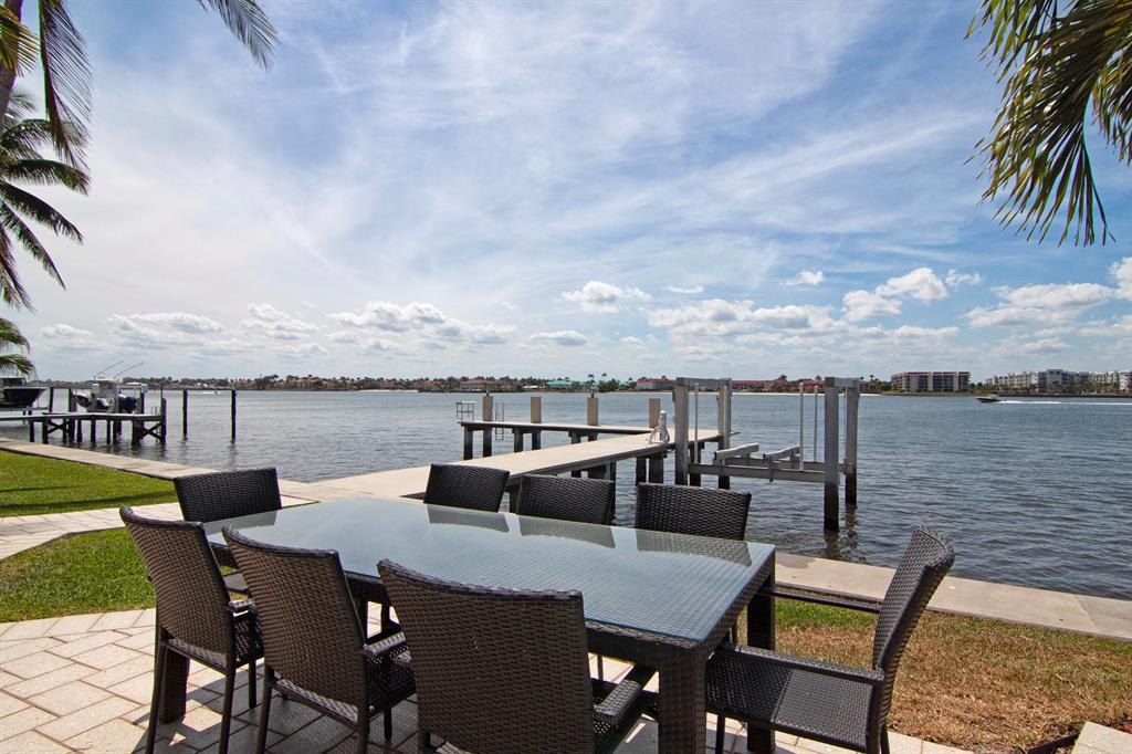 POINT MANALAPAN PL 3 IN - Residential