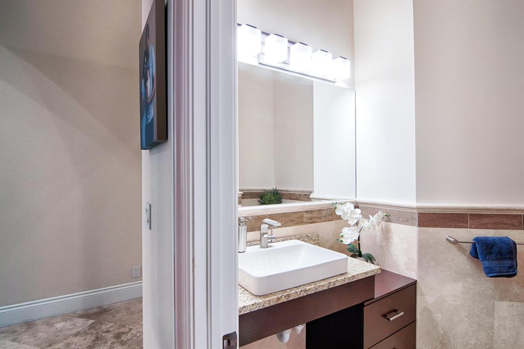 POINT MANALAPAN PL 3 IN - Residential