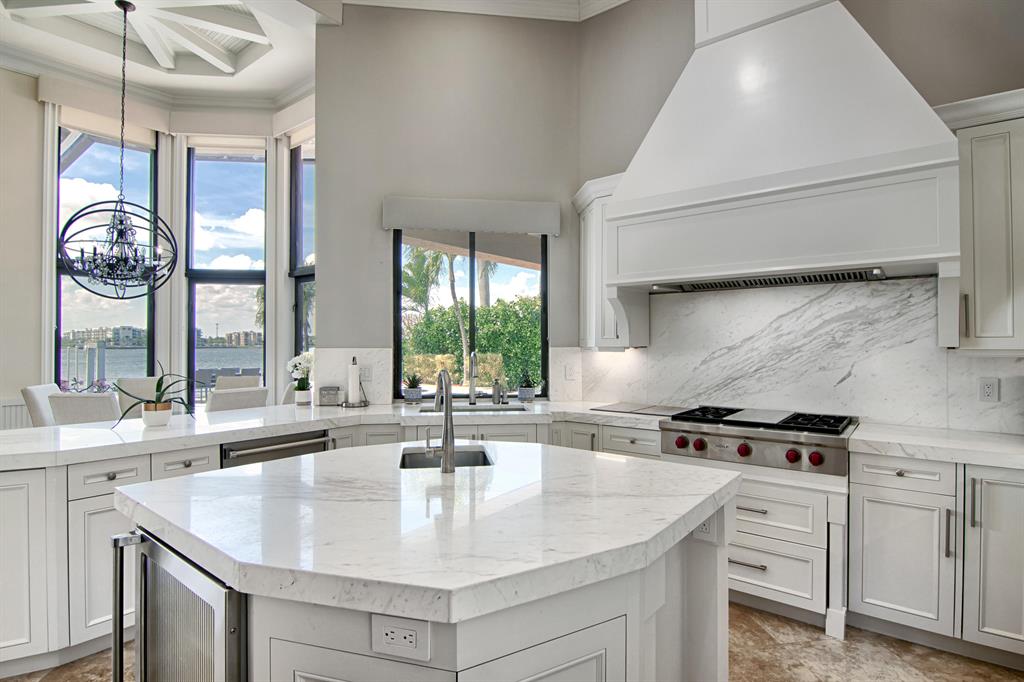 POINT MANALAPAN PL 3 IN - Residential