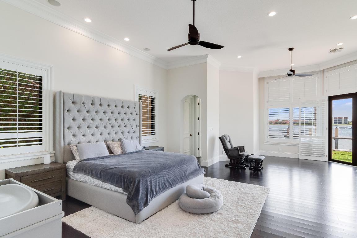 POINT MANALAPAN PL 3 IN - Residential