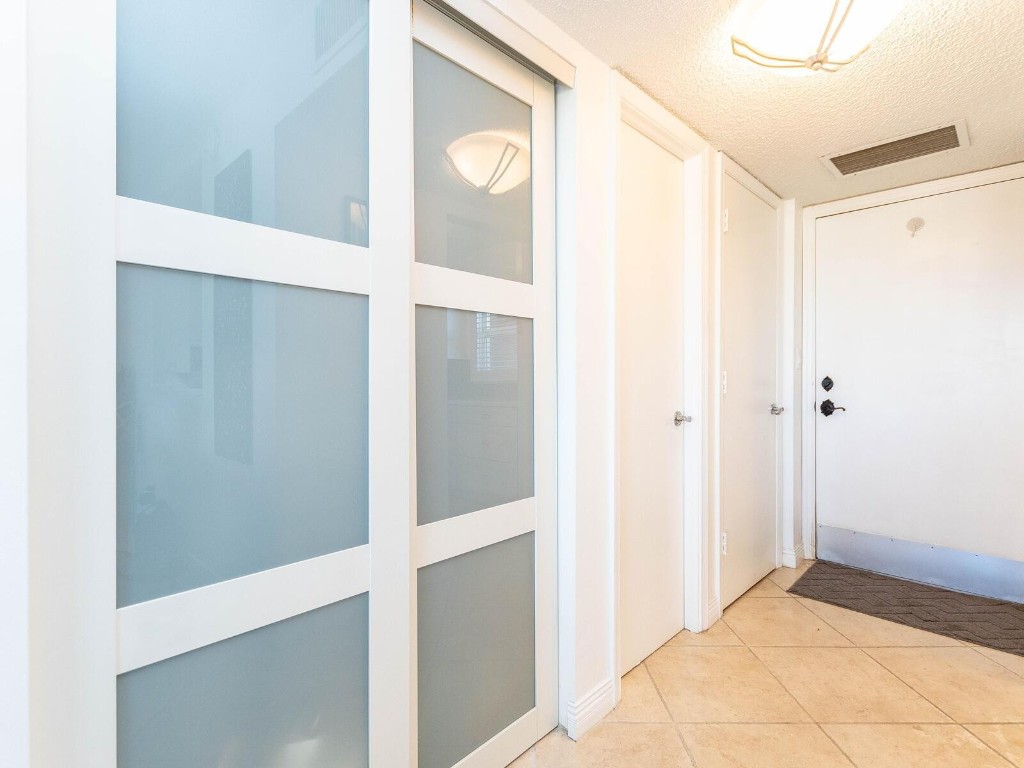 801 S Federal Highway 519