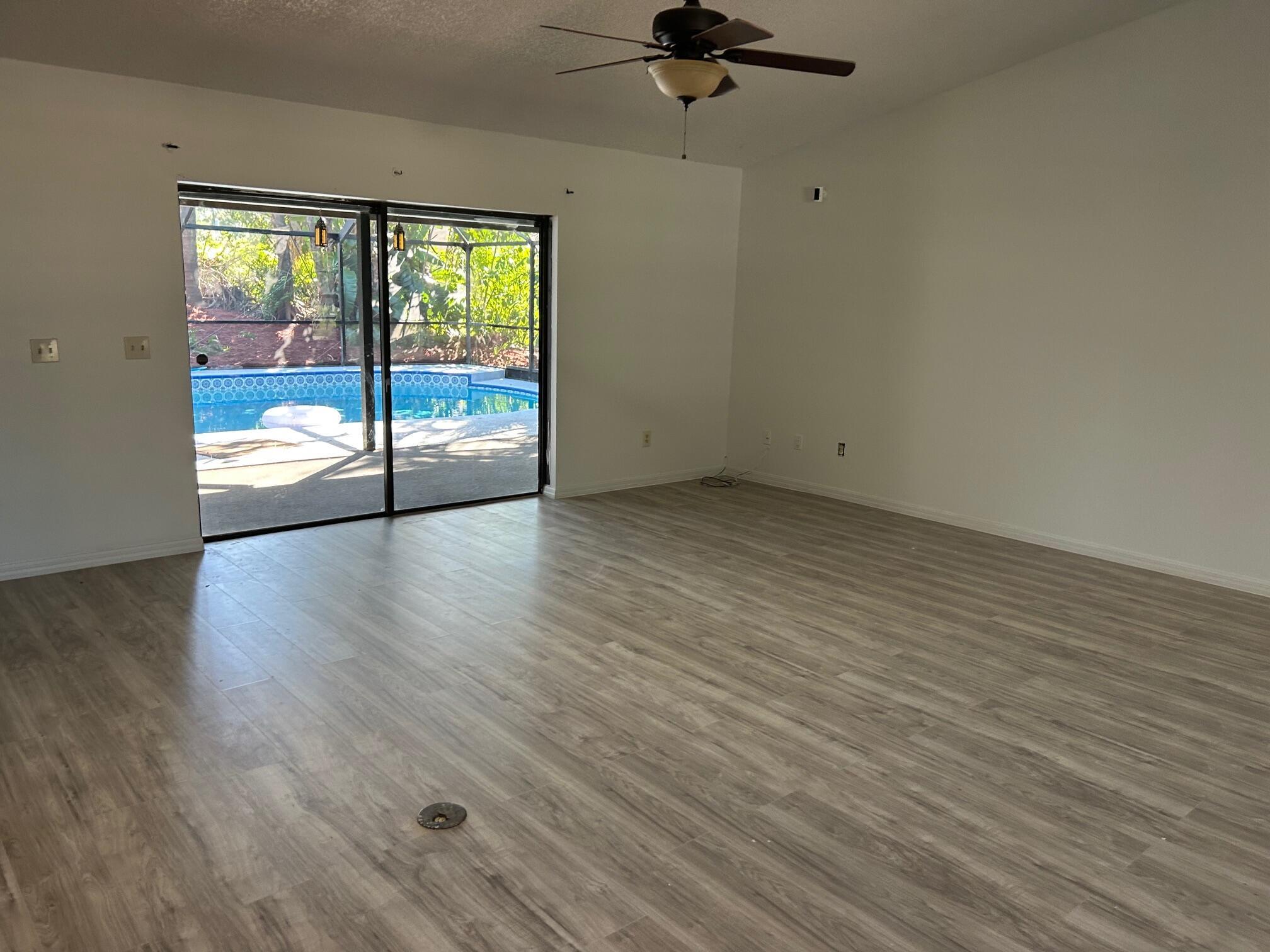 4905 Eagle Drive