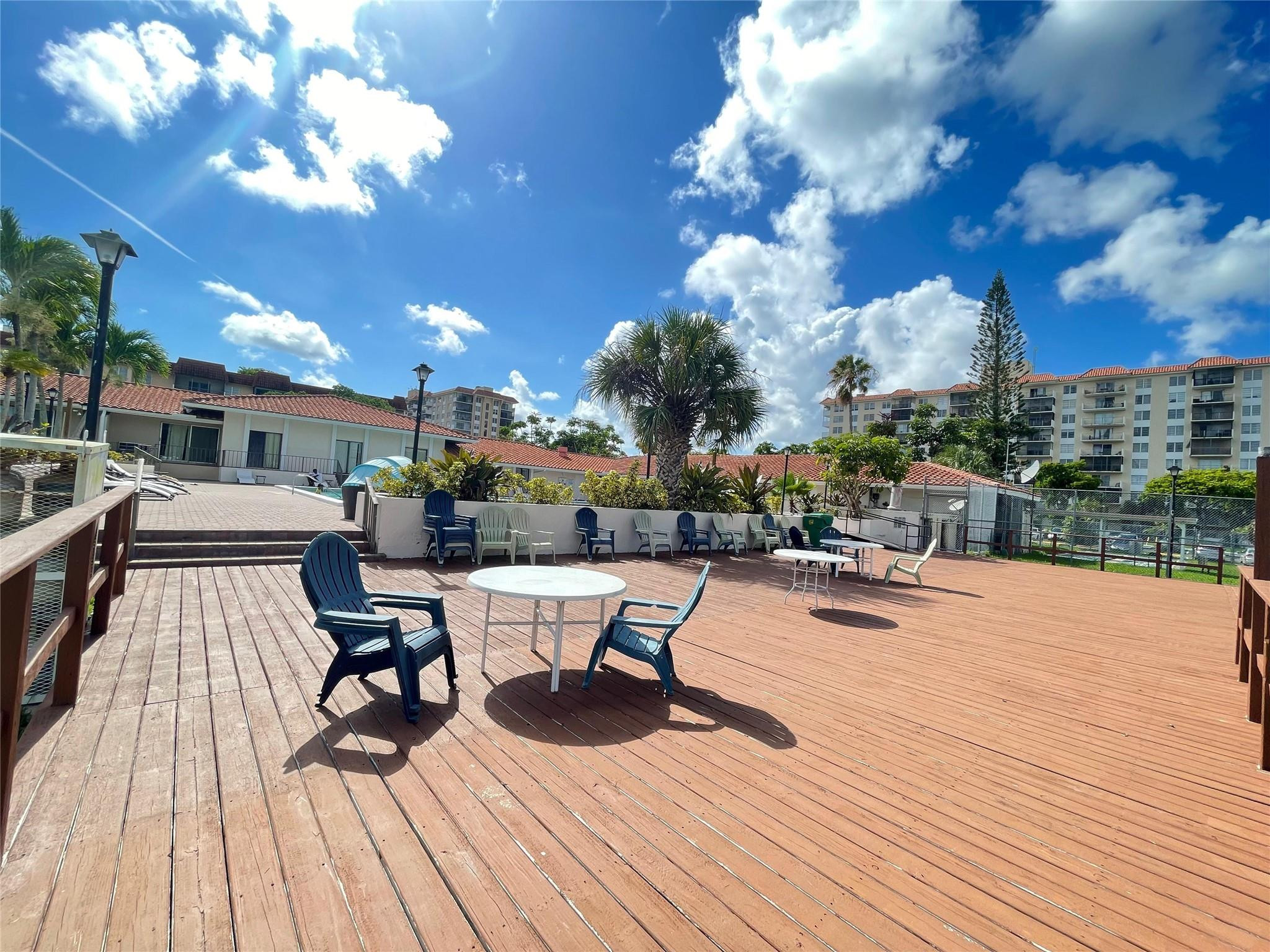 Manors of Inverrary - Residential