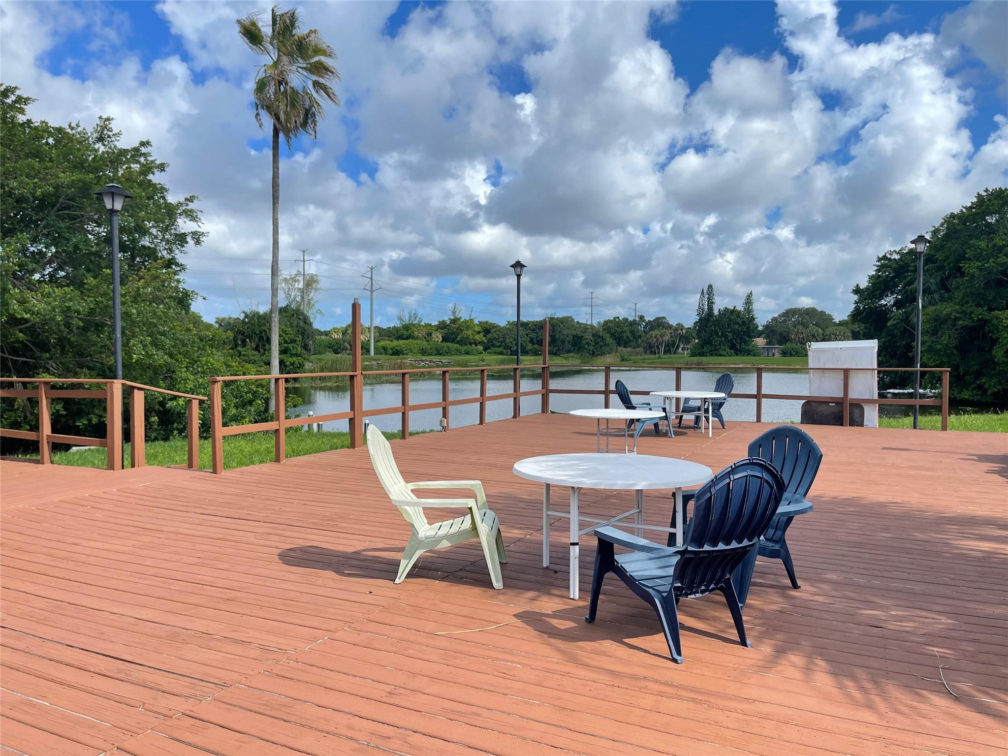 Manors of Inverrary - Residential