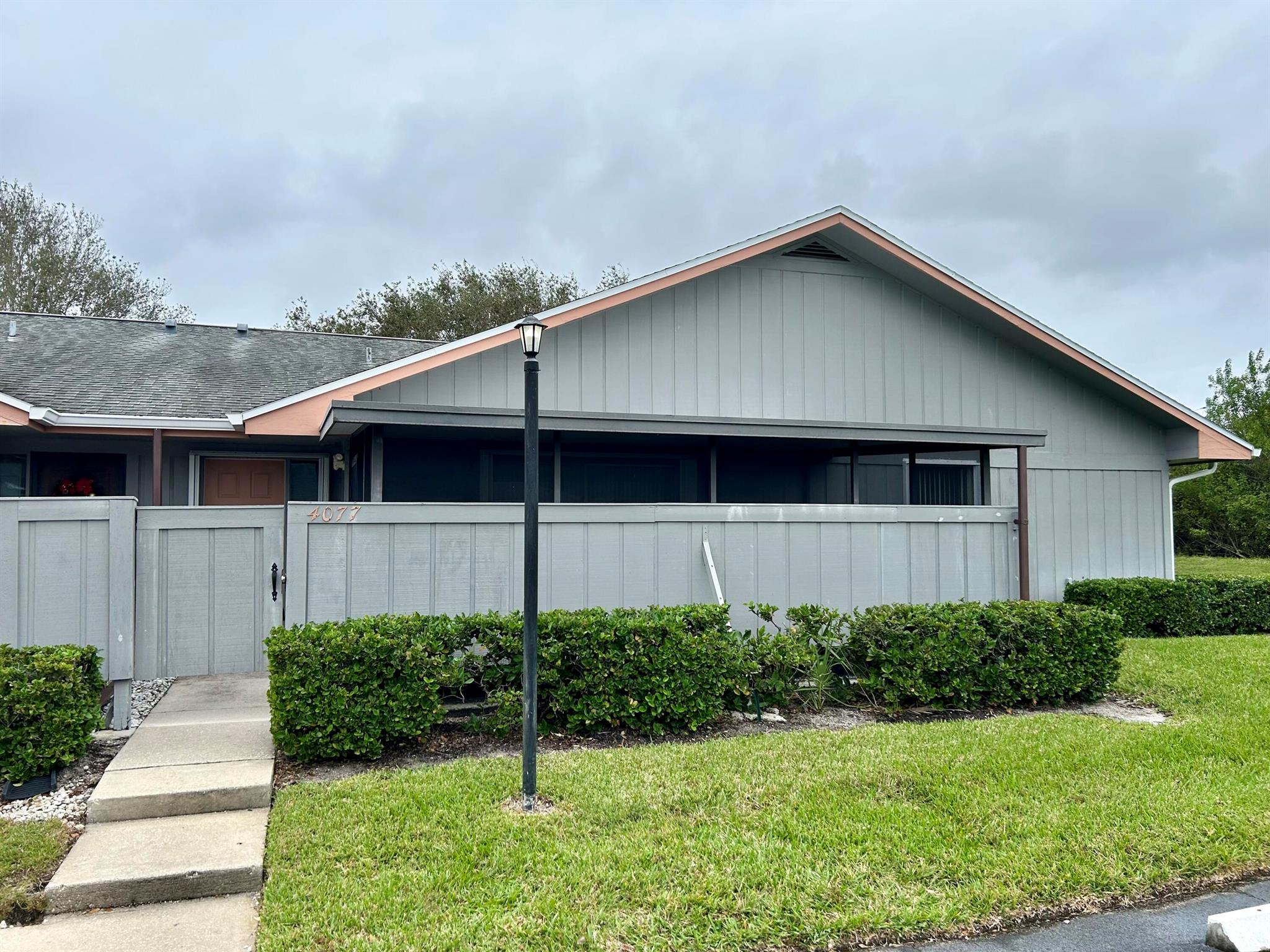 CINNAMON TREE - Residential Lease