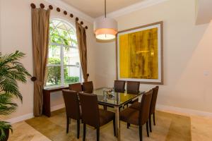 PALM BEACH POINT EAST - Residential