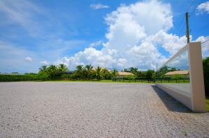 PALM BEACH POINT EAST - Residential