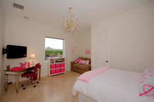 PALM BEACH POINT EAST - Residential