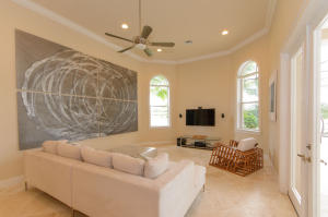 PALM BEACH POINT EAST - Residential