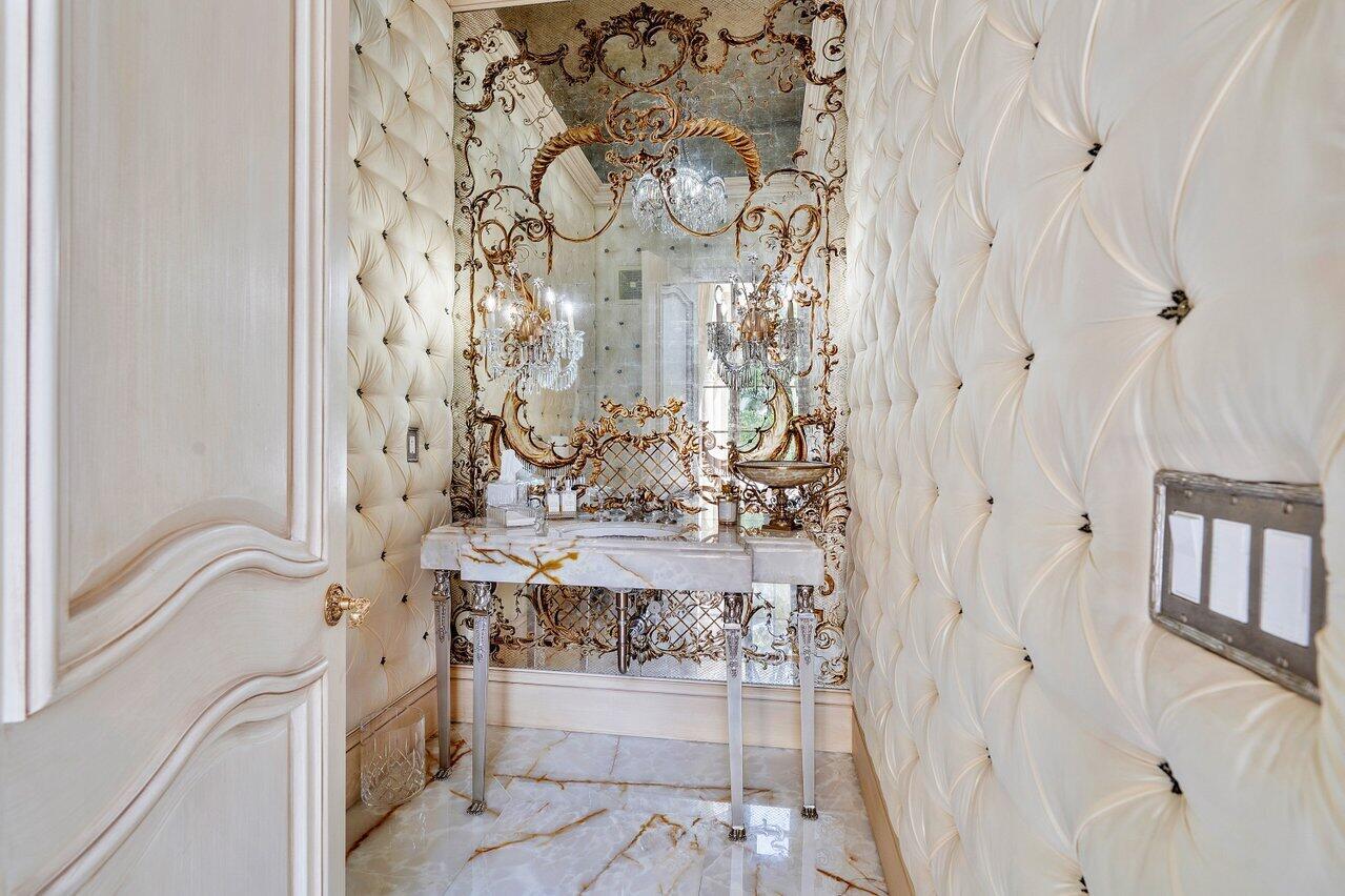 ST ANDREWS COUNTRY CLUB - Residential