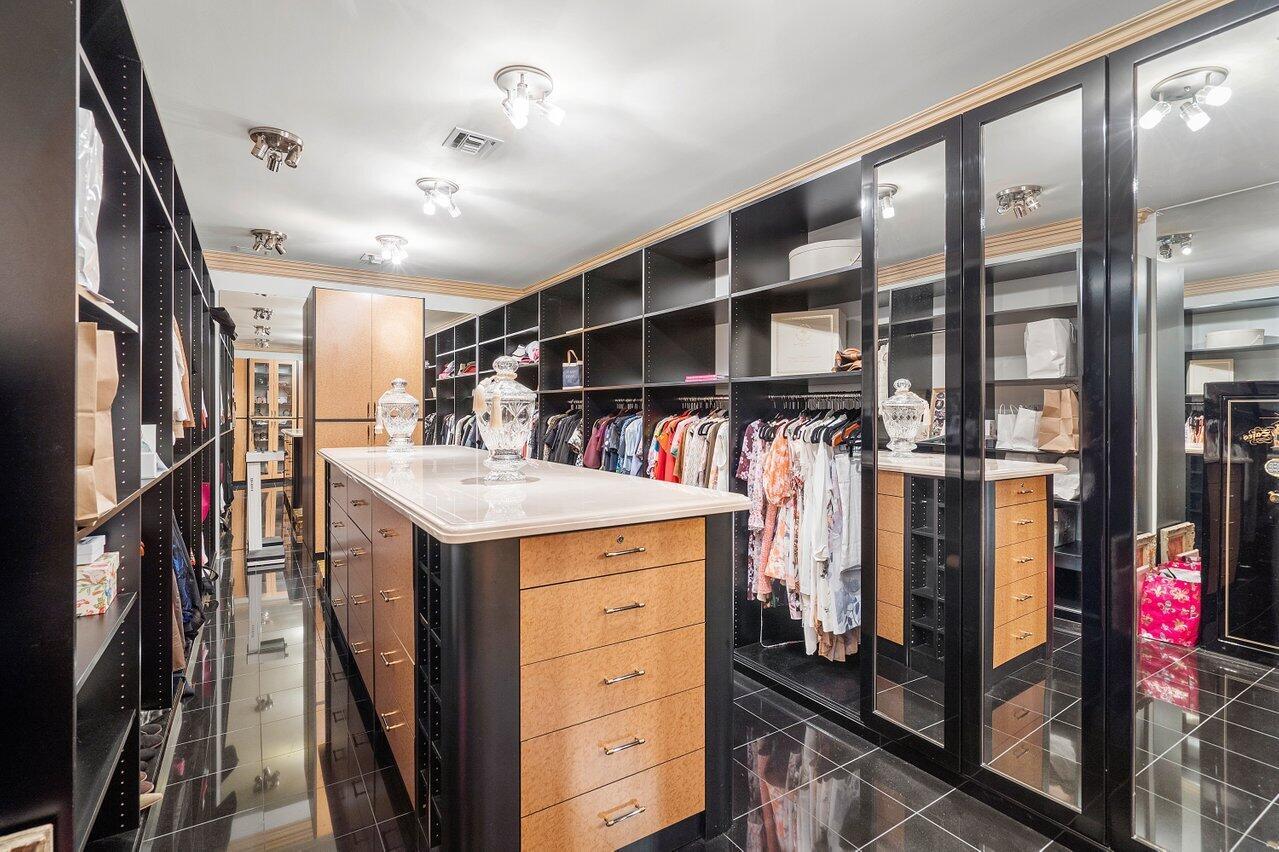 ST ANDREWS COUNTRY CLUB - Residential