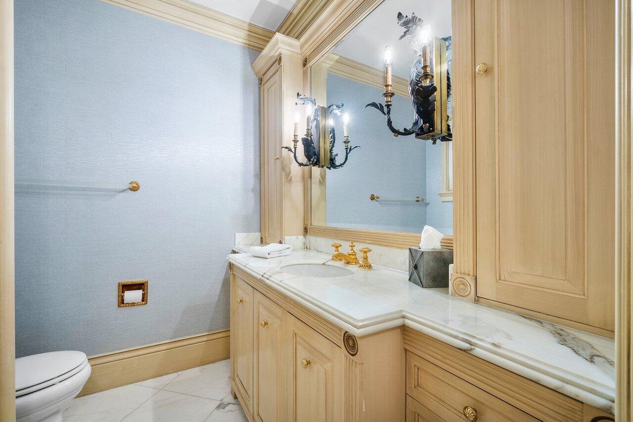 ST ANDREWS COUNTRY CLUB - Residential