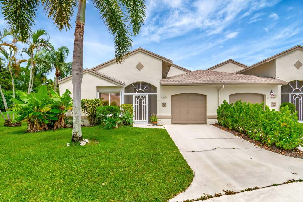 Photo of 9789 Boca Gardens Circle N #A, Boca Raton, FL 33496 (MLS # R11011896)